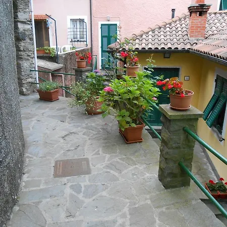 Le Due Poiane Bed and breakfast